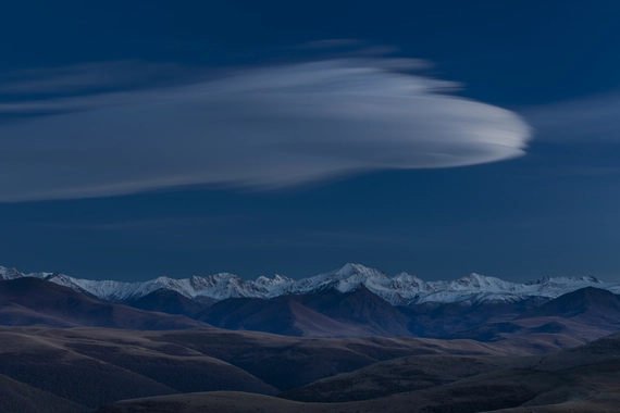 Lenticular cloud over the Main Caucasus Mountain Range